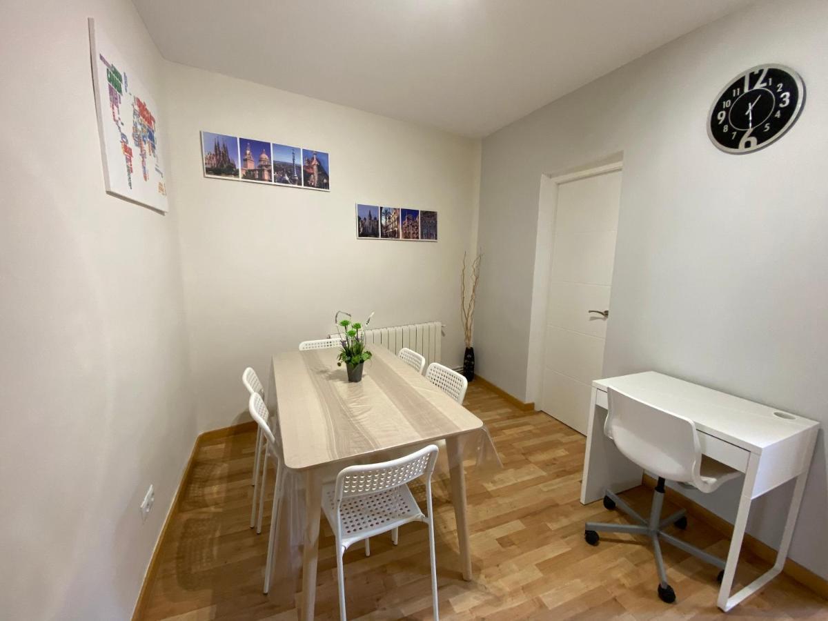 Comfortable Renovated Flat, Wifi! Badalona Exterior photo